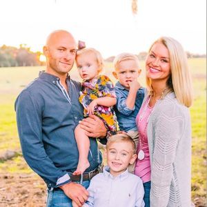 Meet your Posher, Eva